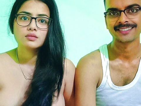 LovelyClips presents: Tharki bhaieya ne apni deedi ko doggy bna kar pela