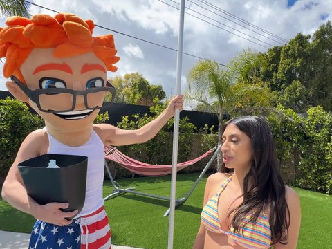 LovelyClips presents: Cabana heat: sona rides the wave of pleasure with porndude